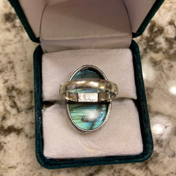 Oval Shaped Labradorite Solitaire Ring - Blue Flash - Picture 3 of 5